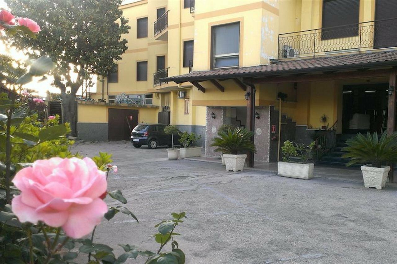 Gimar Ξενοδοχείο Melito di Napoli Εξωτερικό φωτογραφία